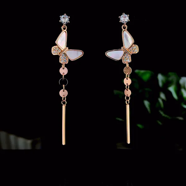 Pearl_Glow_Butterfly_Drop_Earrings