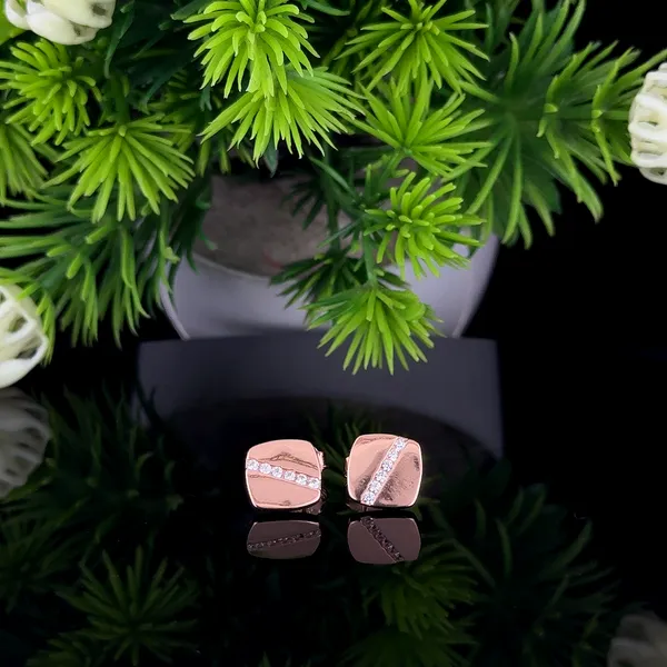 Rose_Radiance_Diamond_Cut_Stud_Earrings