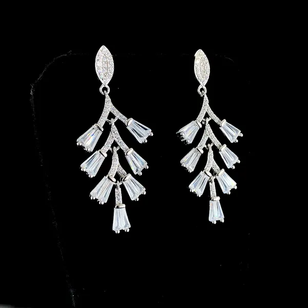 Crystal_Cascade_Chandelier_Earrings