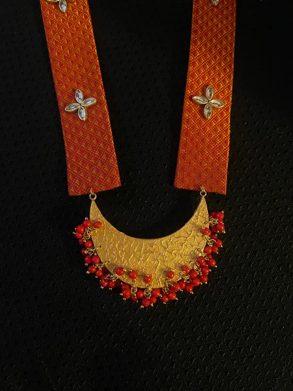 LONG_CHNANDRAKOR_NECK_PIECE