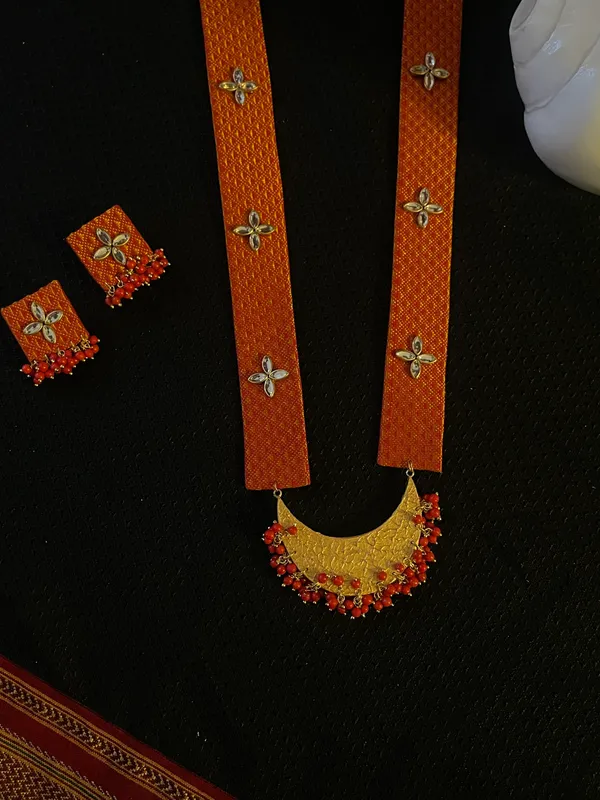 LONG_CHNANDRAKOR_NECK_PIECE