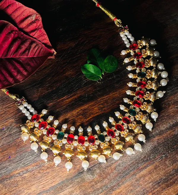 Gold_Ruby_Emerald_Red_&_Green_Stone_HandCraft_Choker_Set_Push_Premium_For_Women