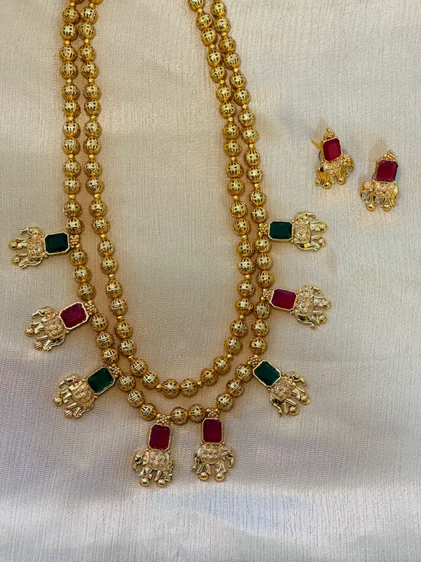 Gold_Ruby_Emerald_Red_&_Green_Stone_Handloom_Premium_&_Elegant_Long_Necklace_Set_For_Women_&_Girls