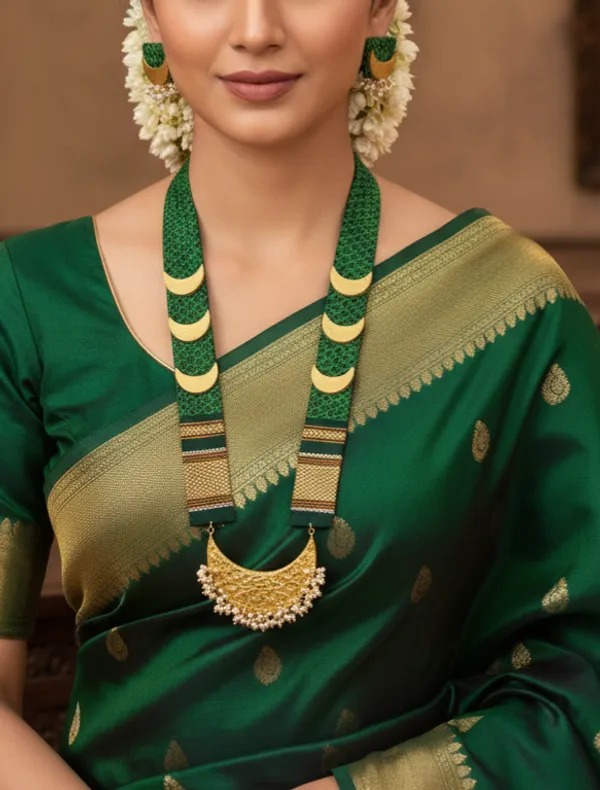 GREEN_Handloom_Hand_Painted_Premium_&_Elegant_Long_Necklace_Set_For_Women_&_Girls