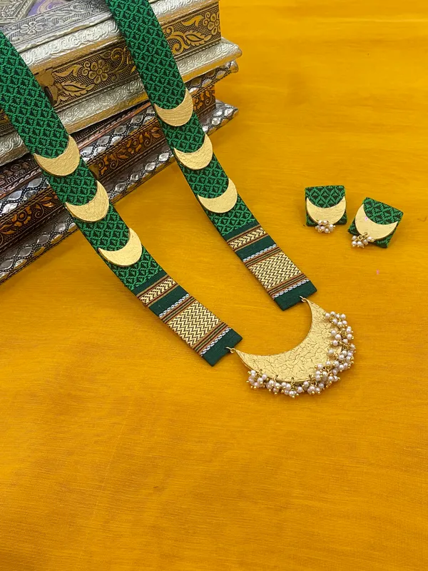 GREEN_Handloom_Hand_Painted_Premium_&_Elegant_Long_Necklace_Set_For_Women_&_Girls