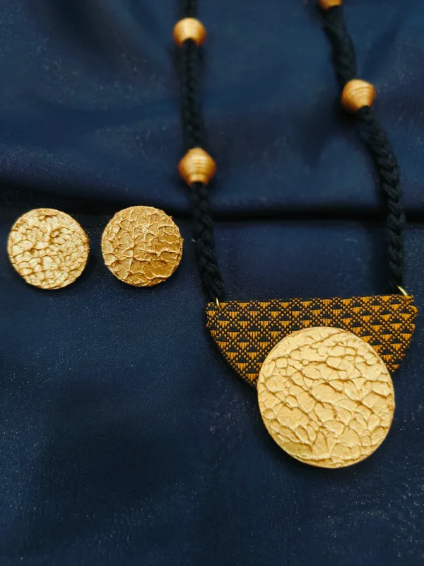 Blue_&_Bronze_Handloom_Hand_Painted_Premium_&_Elegant_Long_Necklace_Set_For_Women_&_Girls