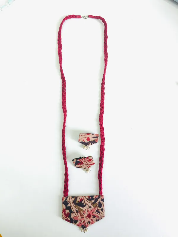Maroon_Kalamkari_Premium_&_Elegant_Long_Necklace_Set_For_Women_&_Girls