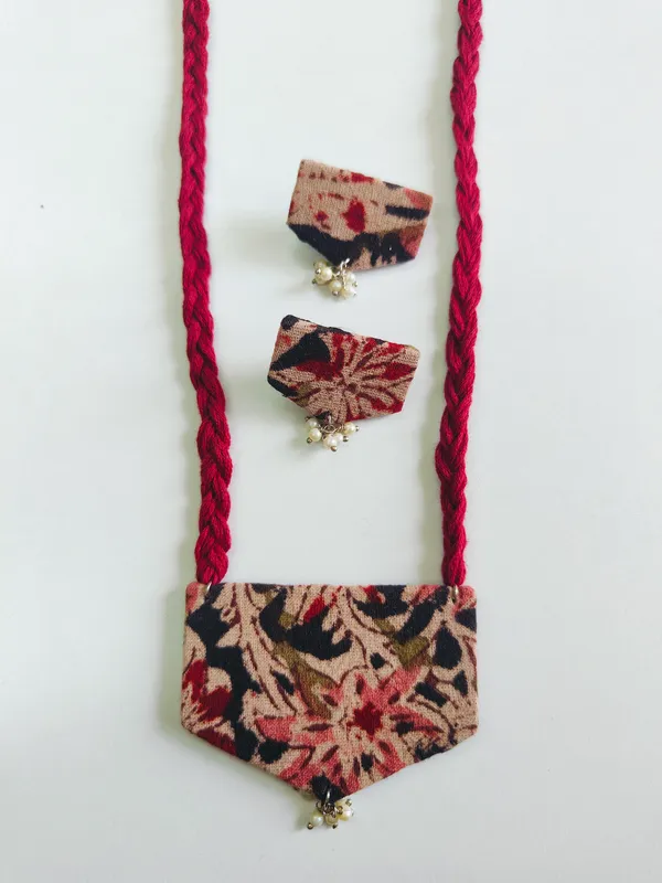 Maroon_Kalamkari_Premium_&_Elegant_Long_Necklace_Set_For_Women_&_Girls