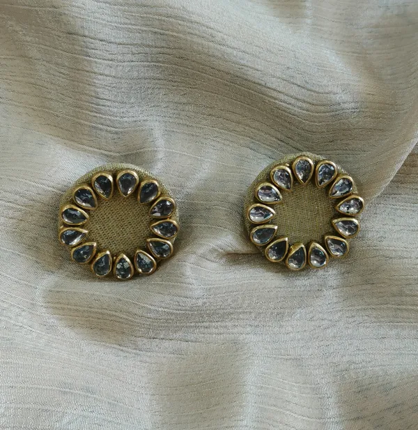 Gold_Khan_Premium_&_Elegant_Earring_For_Women_&_Girls