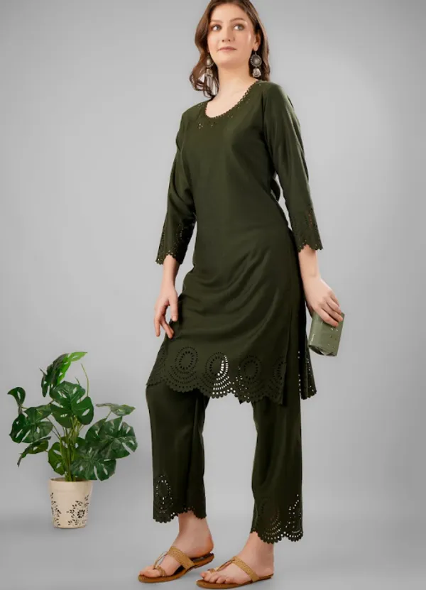 Mehndi_Pure_Rayon_Kurta_Sets_For_Women