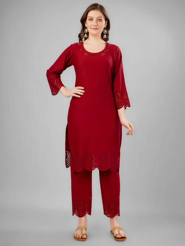 Maroon_Pure_Wool_Kurta_Sets_For_Women