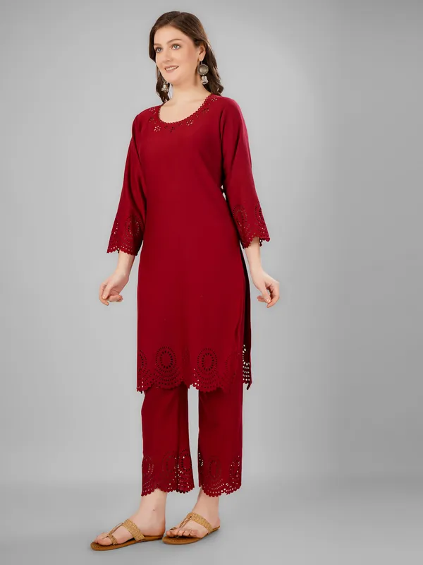 Maroon_Pure_Wool_Kurta_Sets_For_Women