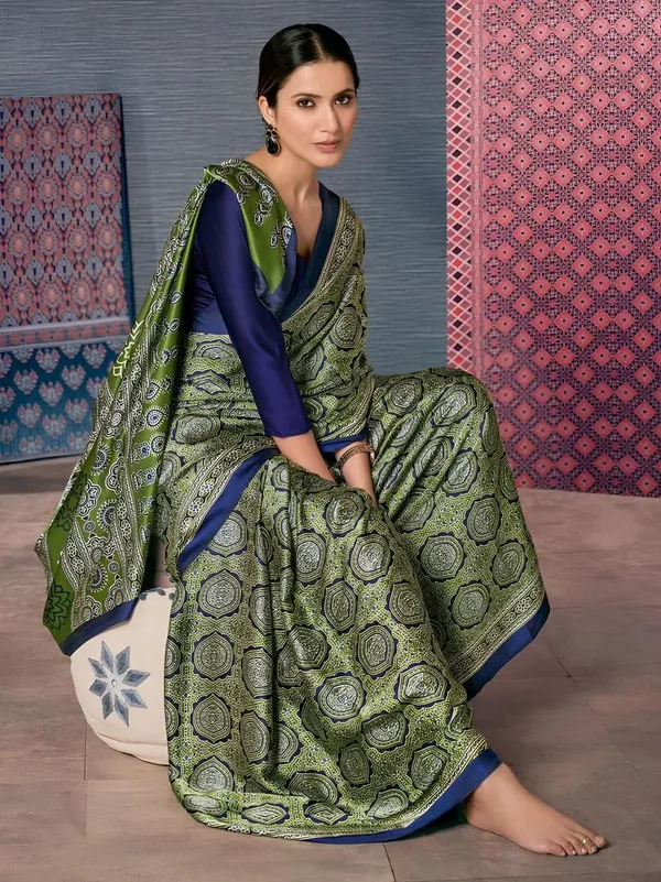 Multicolor_Jimmy_Choo_Saree_With_Unstitched_Blouse_For_Women