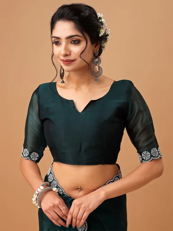 Emerald_Elegance_Green_Saree_with_Exquisite_Diamond_Work