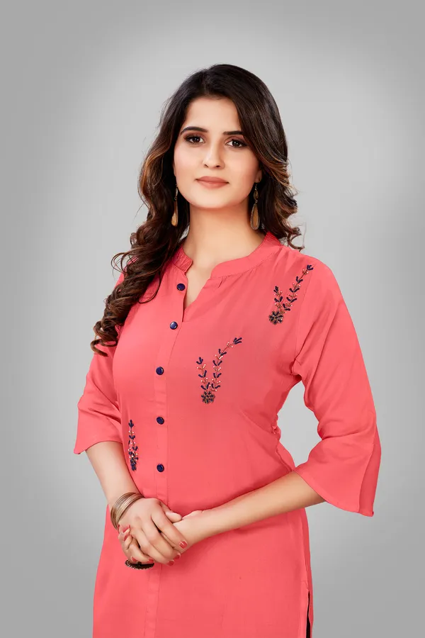 Elegant_Rayon_Kurti_with_Pant_&_Dupatta_Set__Ethnic_Chic_Ensemble