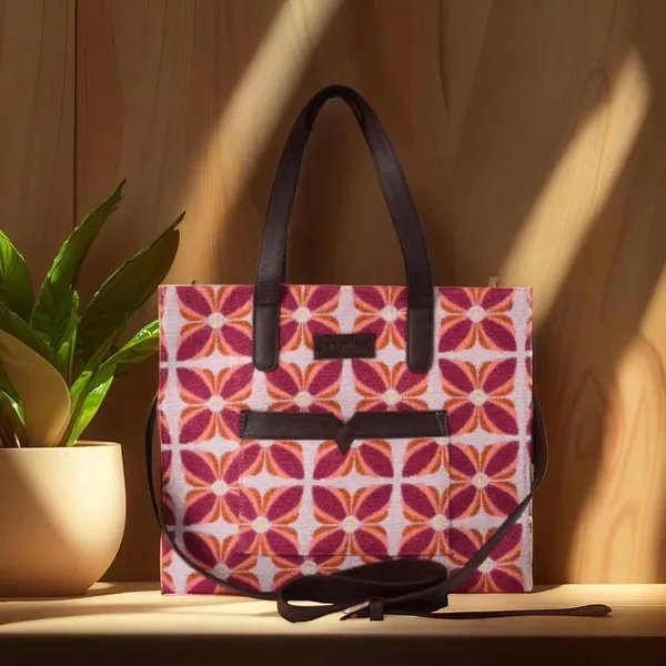 Burgandy_Premium_Floral_Patterned_Hand_Bag_For_Women