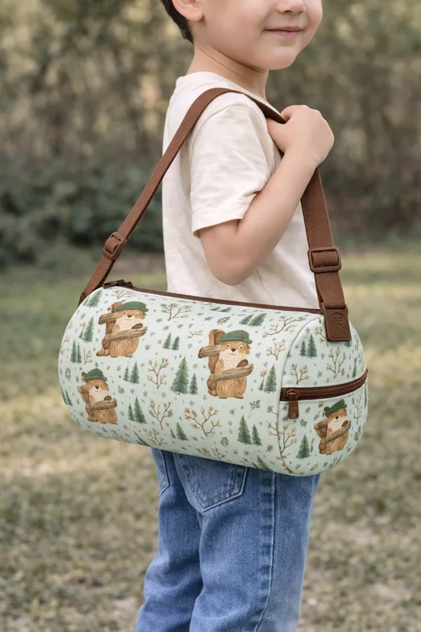 Duffel_Bag_with_Woodland_Beaver_Pattern