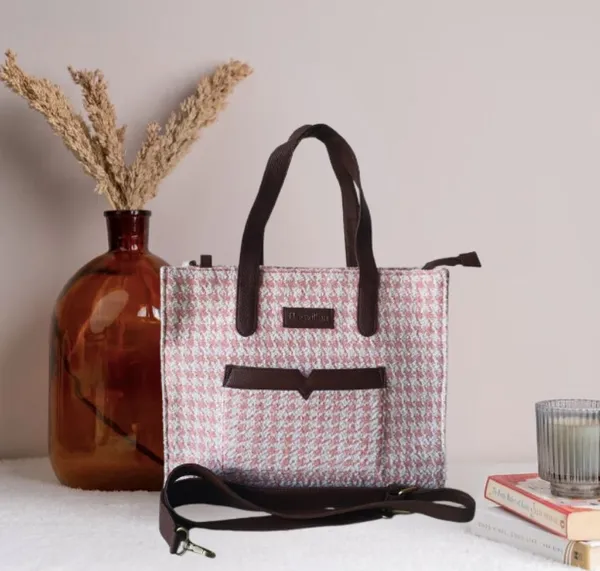Pink_Premium_Checks_Patterned_Hand_Bag_For_Women