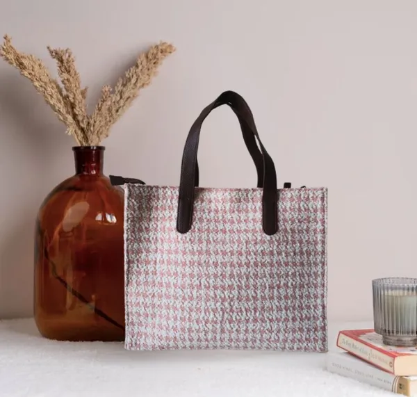 Pink_Premium_Checks_Patterned_Hand_Bag_For_Women