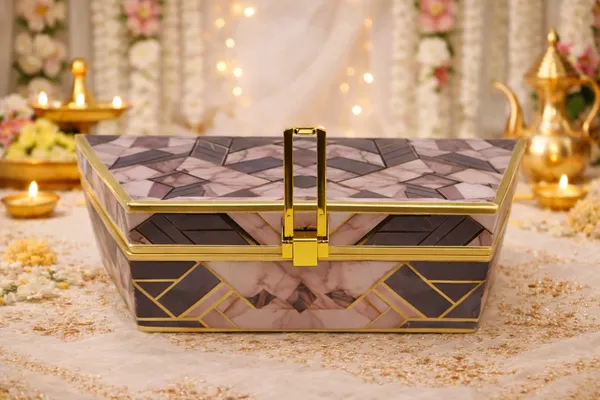 Wedding_Fancy_Shagun_Cash_and_Money_Gaddi_Box_-_Geometric_Pattern
