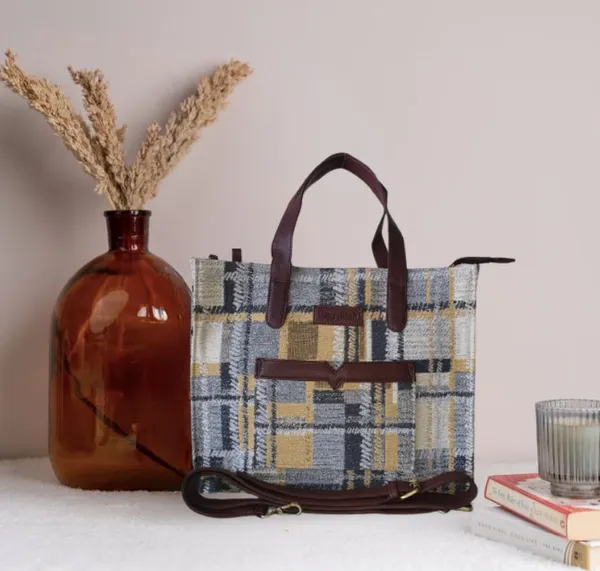 Blue_Premium_Denim_Patterned_Hand_Bag_For_Women