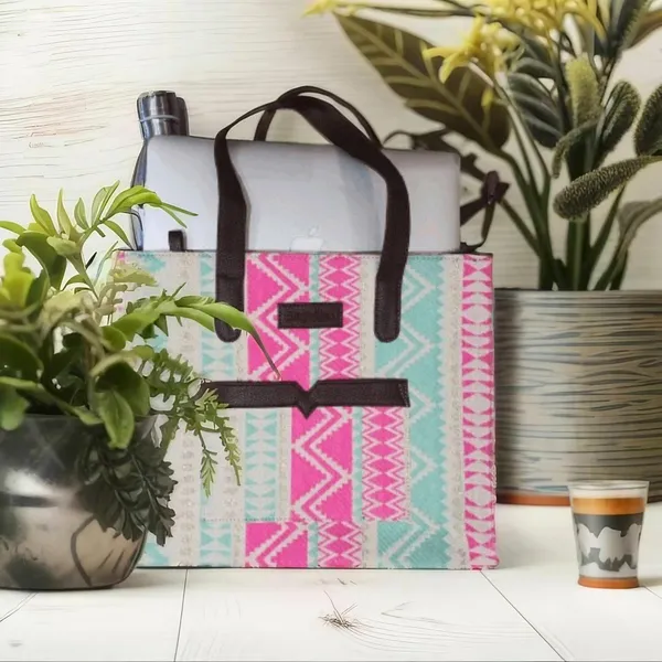Pink_And_Blue_Handwoven_Hand_Bag_For_Women