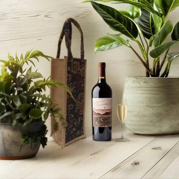 Black_Premium_Floral_Design_Bottle_Bag