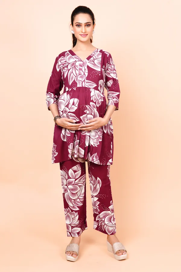 Wine_Printed_Feeding_&_Maternity_Cord_set_With_Zippers_(Top_&_Bottom)