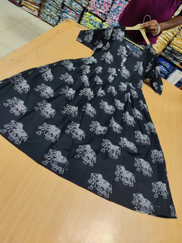 Black_Kalamkari_Cotton_Midi_Dress