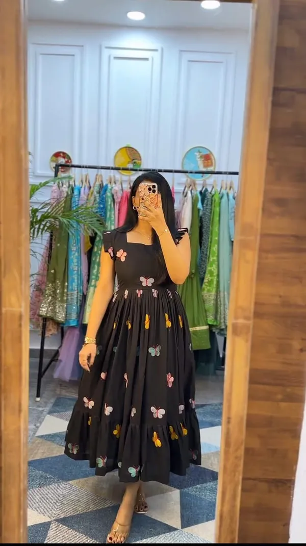 Black_Cotton_Regular_Dress_For_Women