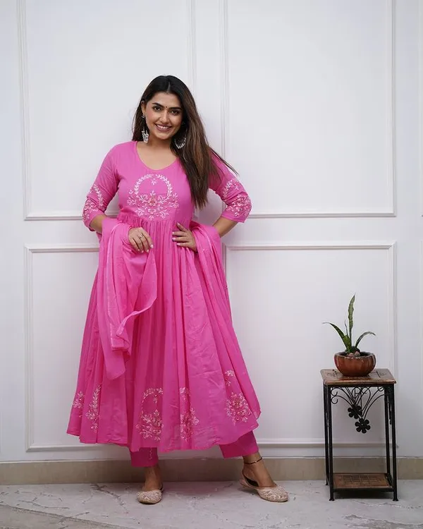 Pink_Cotton_Regular_Kurta_Set_For_Women
