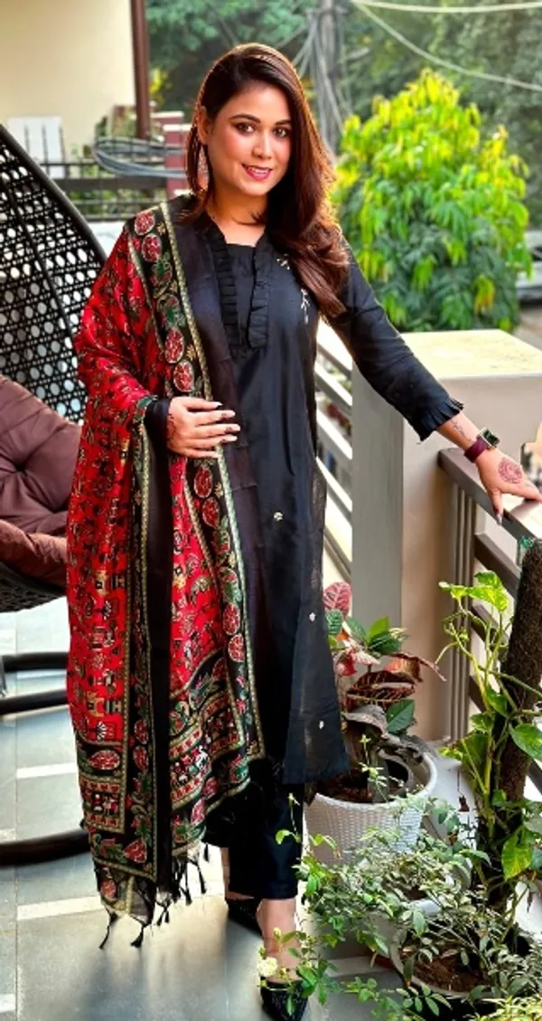 Black_Cotton_Regular_Kurta_Set_For_Women