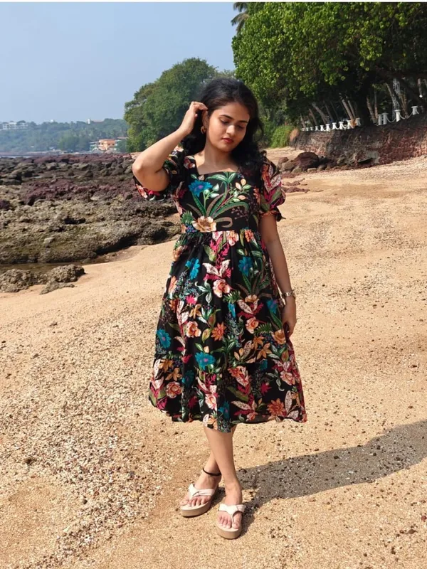 Black_Cotton_Regular_Dress_For_Women