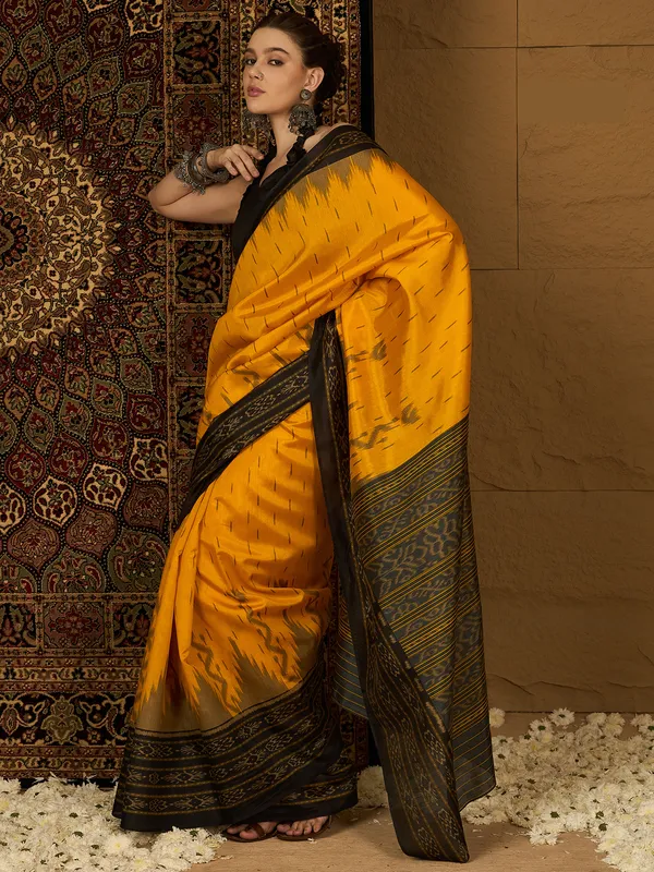 Yellow_&_Black_Bhagalpuri_Cotton_Saree_With_Unstitched_Blouse