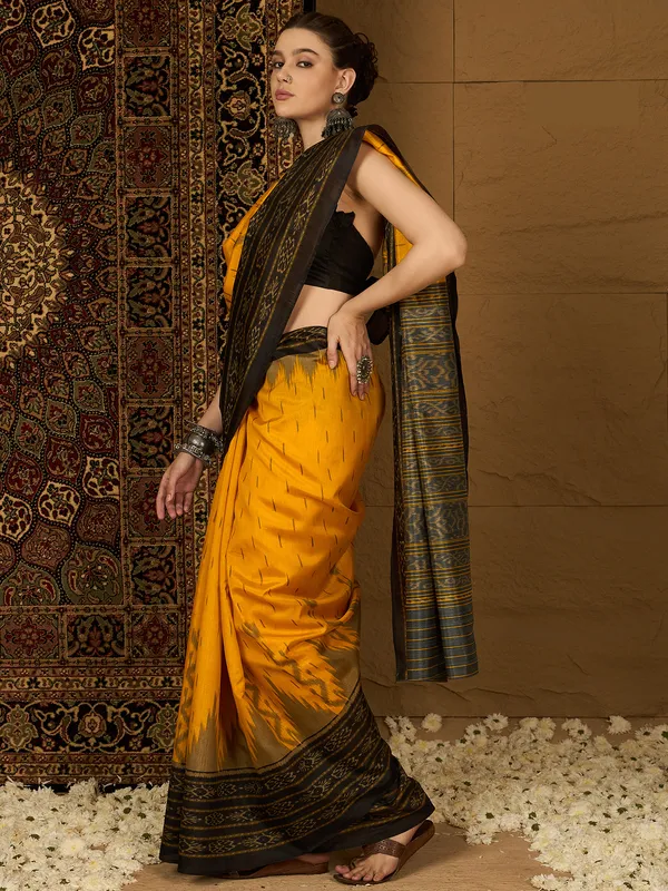 Yellow_&_Black_Bhagalpuri_Cotton_Saree_With_Unstitched_Blouse