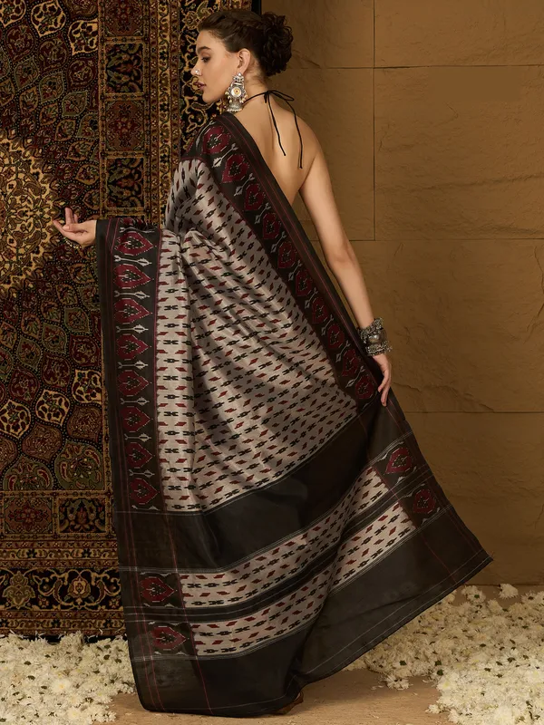 Bhagalpuri_Cotton_Saree_With_Unstitched_Blouse