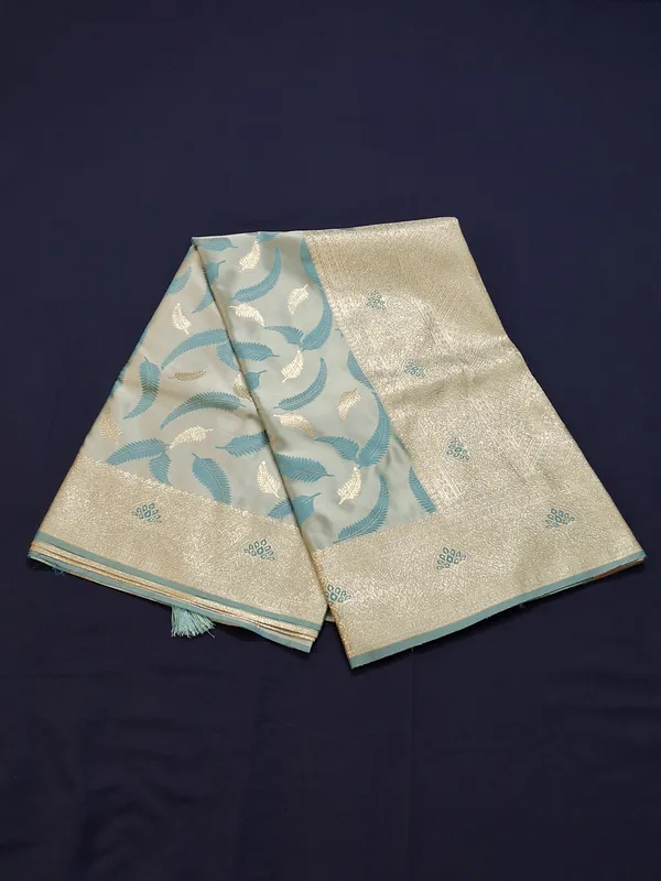 Powder_Blue_Jaquard_Silk_Saree_With_Unstitched_Blouse