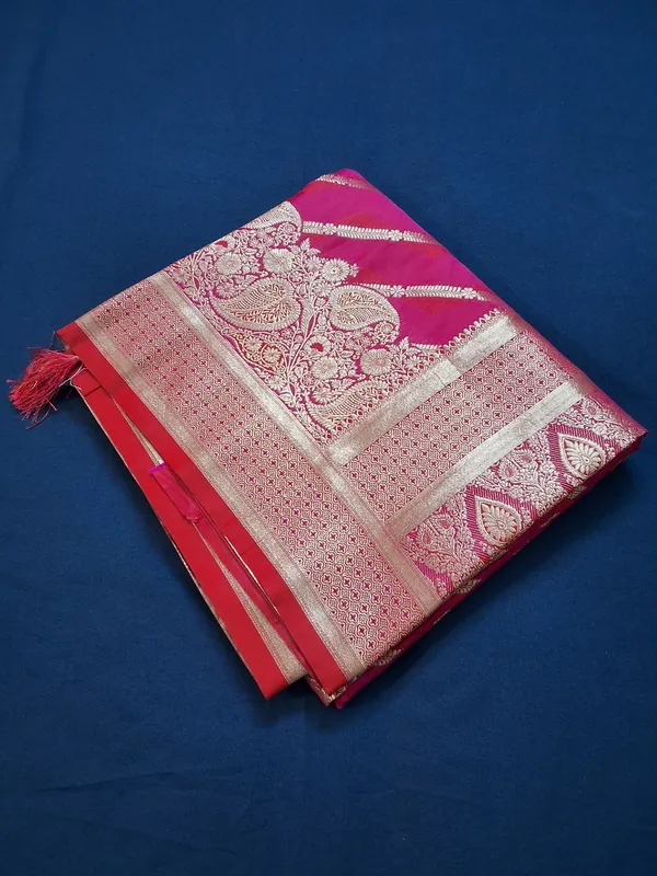 Red_Banarasi_Silk_Saree_With_Unstitched_Blouse