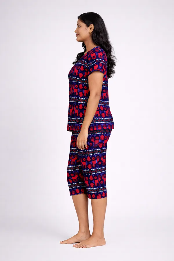 Christmas_Reindeer_Printed_Skin_Friendly_Lyocell_Elastane_Stretch_Loungewear_Set_For_Women