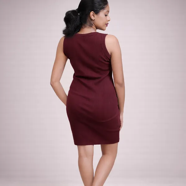 Maroon_Sleeveless_Bodycon_Dress_For_Women