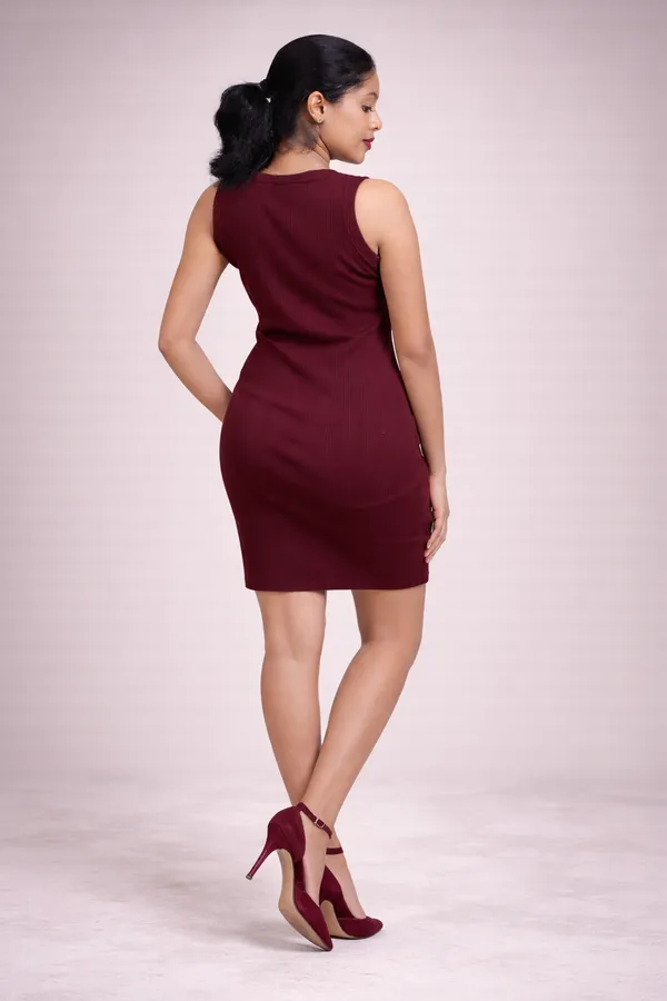 Maroon_Sleeveless_Bodycon_Dress_For_Women