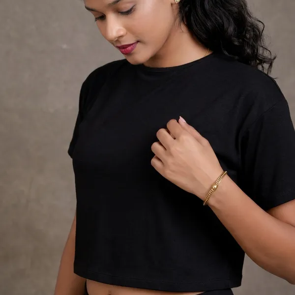 Black_Skin_Friendly_Elastane_Stretch_Relaxed_Fit_Crop_Top_For_Women