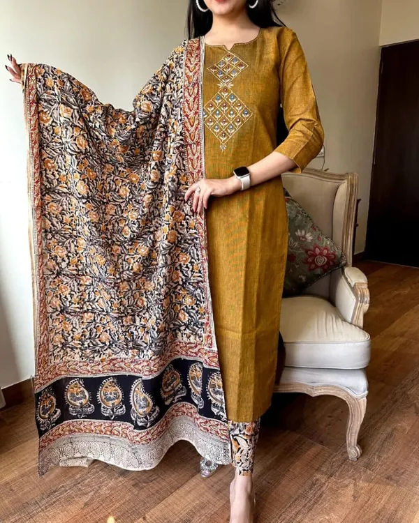 Ruddy_Brown_Cotton_Handloom_Embroidery_Suit_Set_With_Dupatta_For_Women