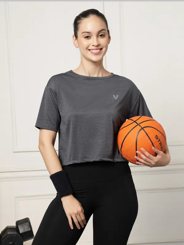 UZARUS_Women's_Regular_Fit_Gym_T-Shirt__Soft,_Breathable_&_Quick-Dry_Activewear__Ideal_for_Workout_,_Yoga,_Running,_Exercise,_Casual_Outings_&_Everyday_Comfort__Lightweight_&_Stretchable_Sportswear_Top_for_women