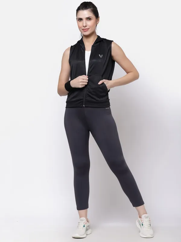 Black_Sleeveless_Hooded_Training_Sports_Gym_Jacket_For_Women_&_Girls