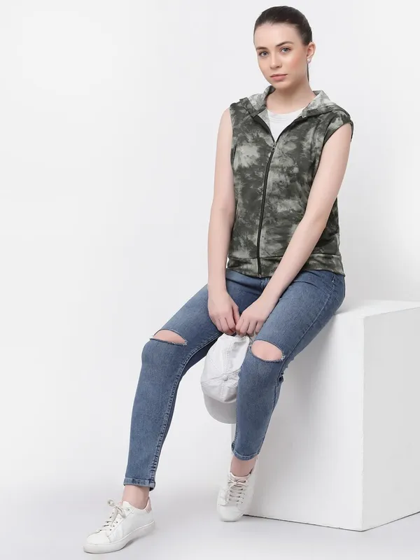 Green_Standard_Length_Polyester_Sleeveless_Hooded_Training_Sports_Gym_Jacket_For_Women_&_Girls