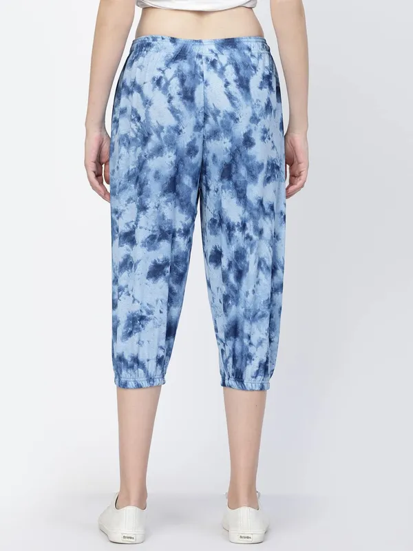 Blue_Animal_Print_Tie-Dye_Strechable_Capri_3/4Th_Shorts_For_Women_&_Girls