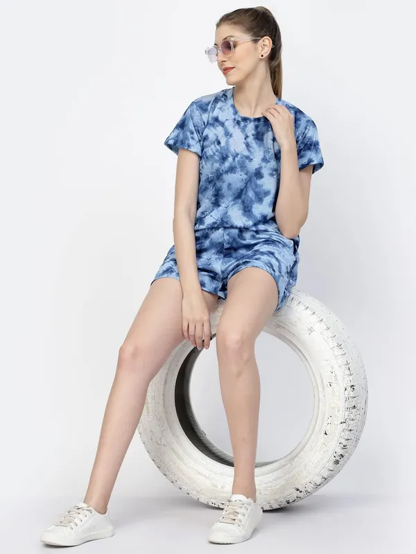 Blue_Animal_Print_Tie-Dye_Half_Sleeve_T-Shirt_&_Shorts_Night_Suit_Set_For_Women_&_Girls