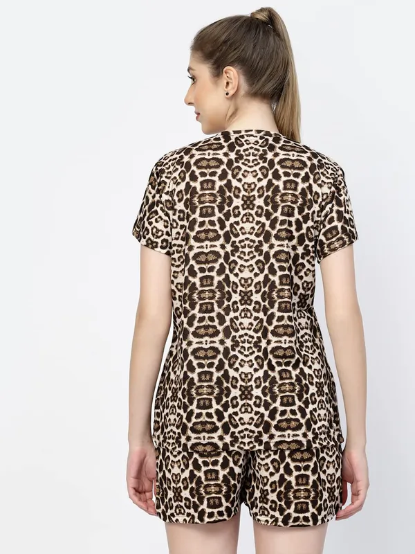 Brown_Animal_Print_Tie-Dye_Half_Sleeve_T-Shirt_&_Shorts_Night_Suit_Set_For_Women_&_Girls