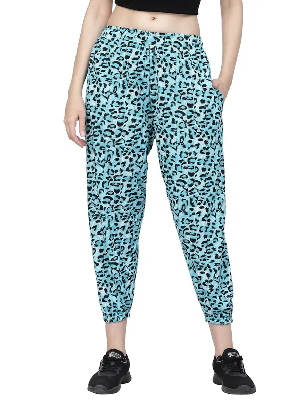 Aqua_Relaxed_Fit_Printed_Pyjamas_For_Women_&_Girls